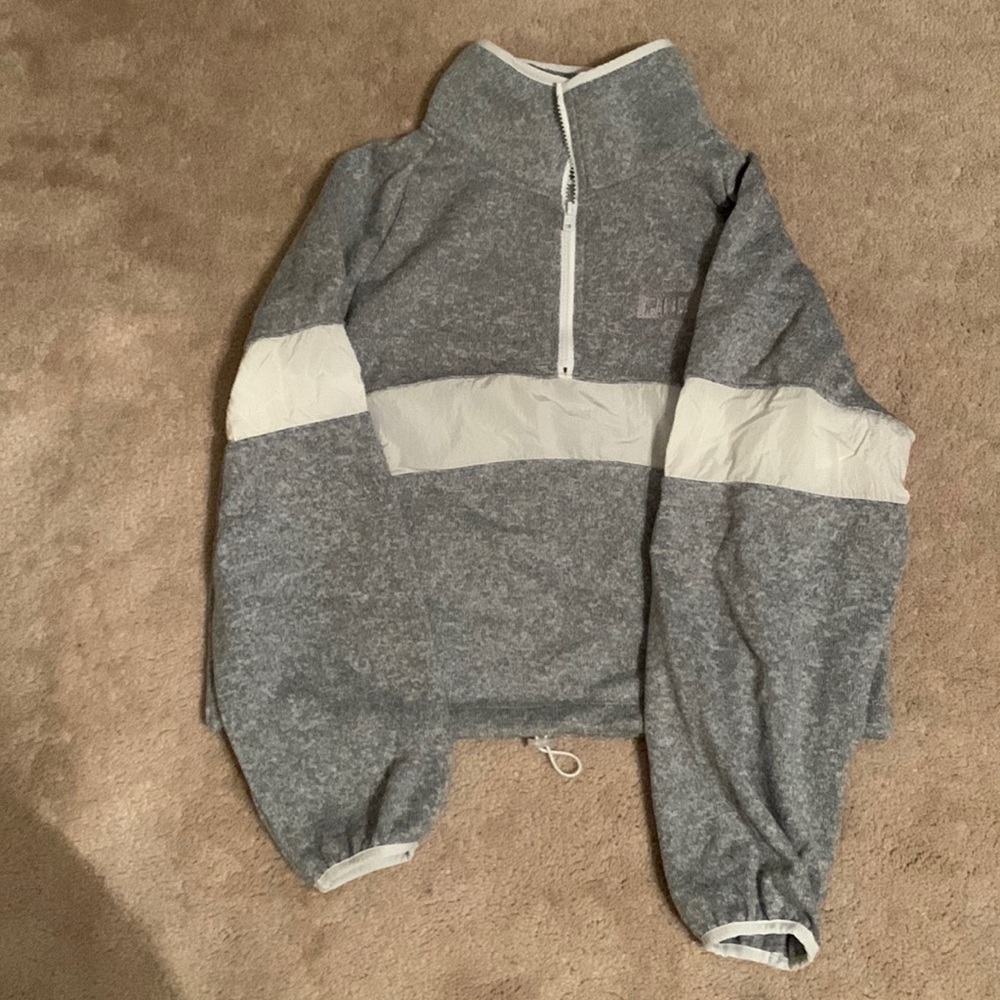 Victoria’s Secret cropped sweater